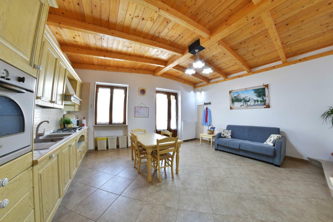 Marghegio' House Apartment Челие Месапика Екстериор снимка