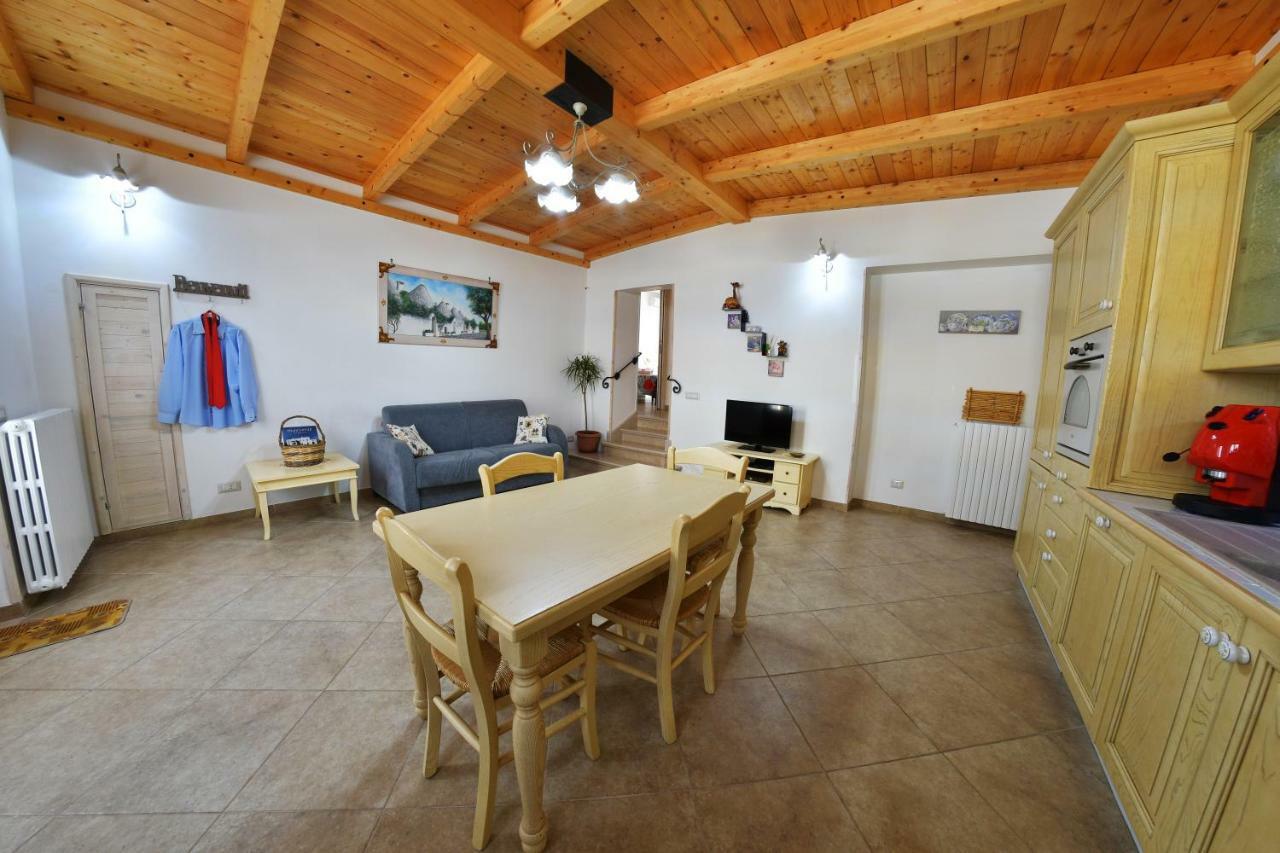 Marghegio' House Apartment Челие Месапика Екстериор снимка
